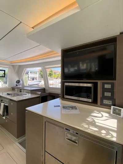 Seagem Yacht Photos Pics 