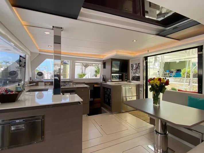 Seagem Yacht Photos Pics 