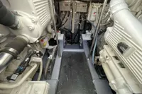 2000 Uniesse 42 Open