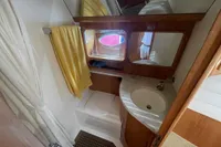 2000 Uniesse 42 Open