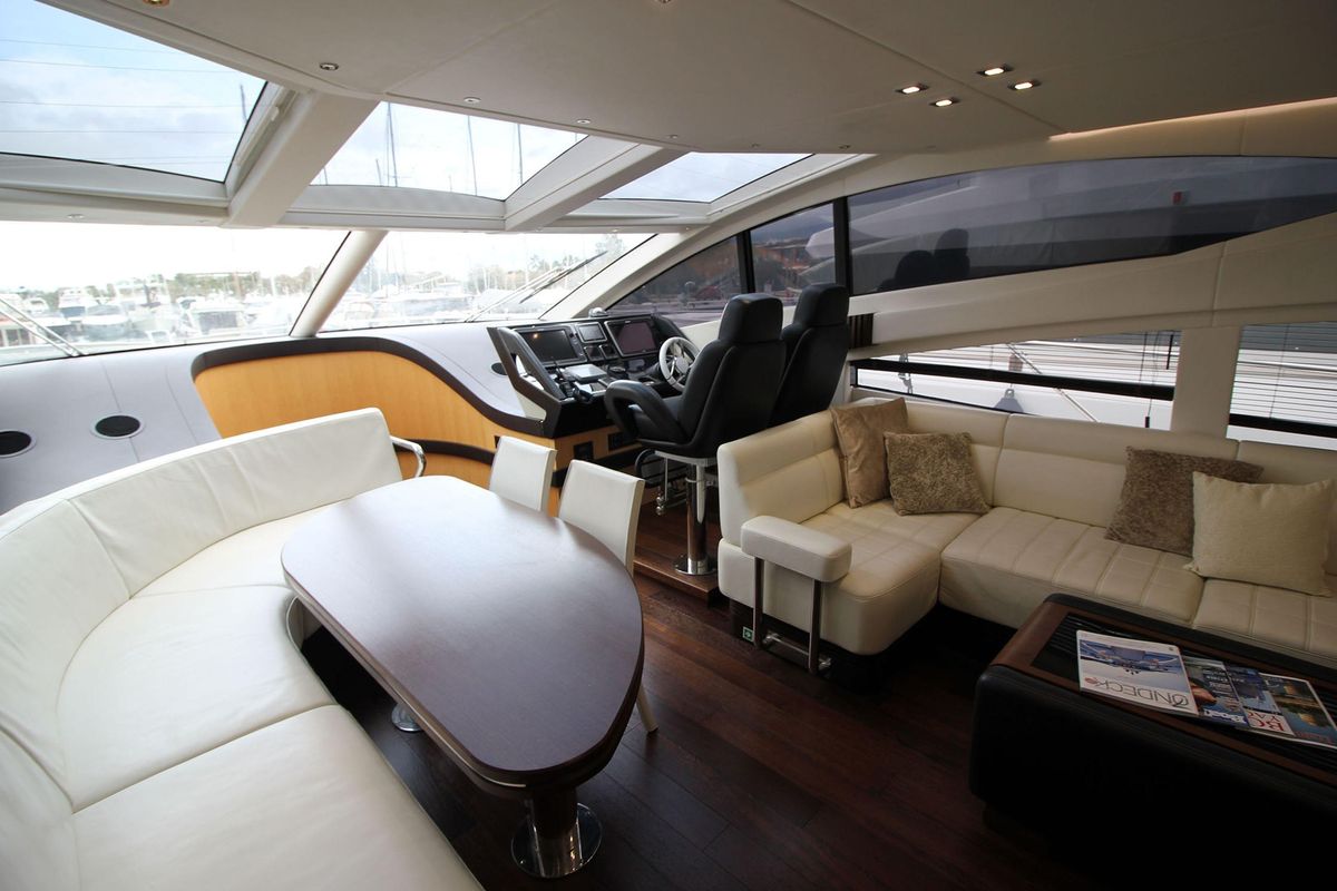 2014 Sunseeker 71 