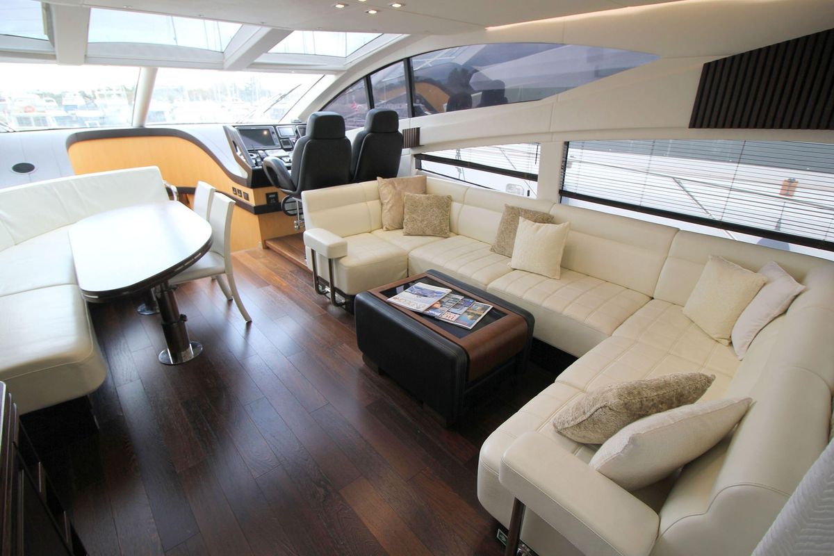 2014 Sunseeker 71 