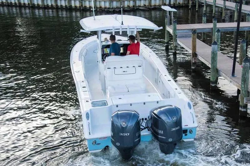  Yacht Photos Pics Manufacturer Provided Image