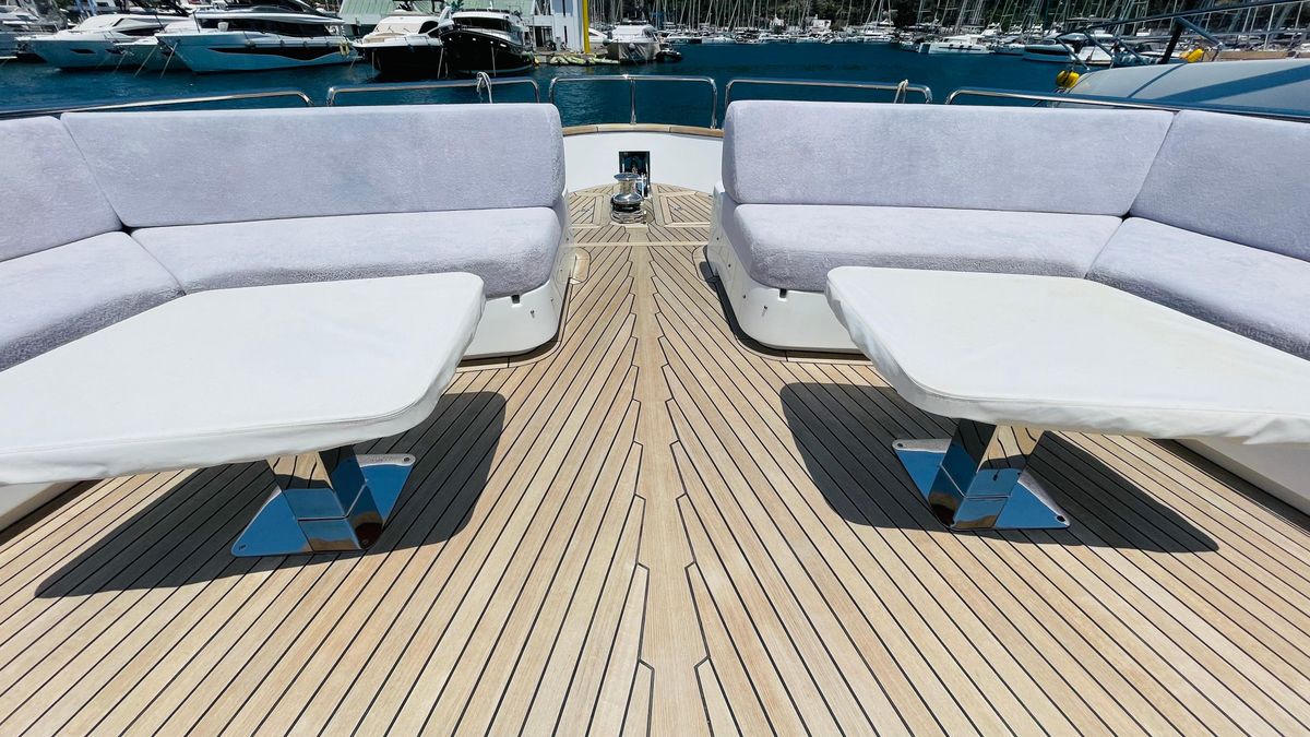 2024 Sirena 78 