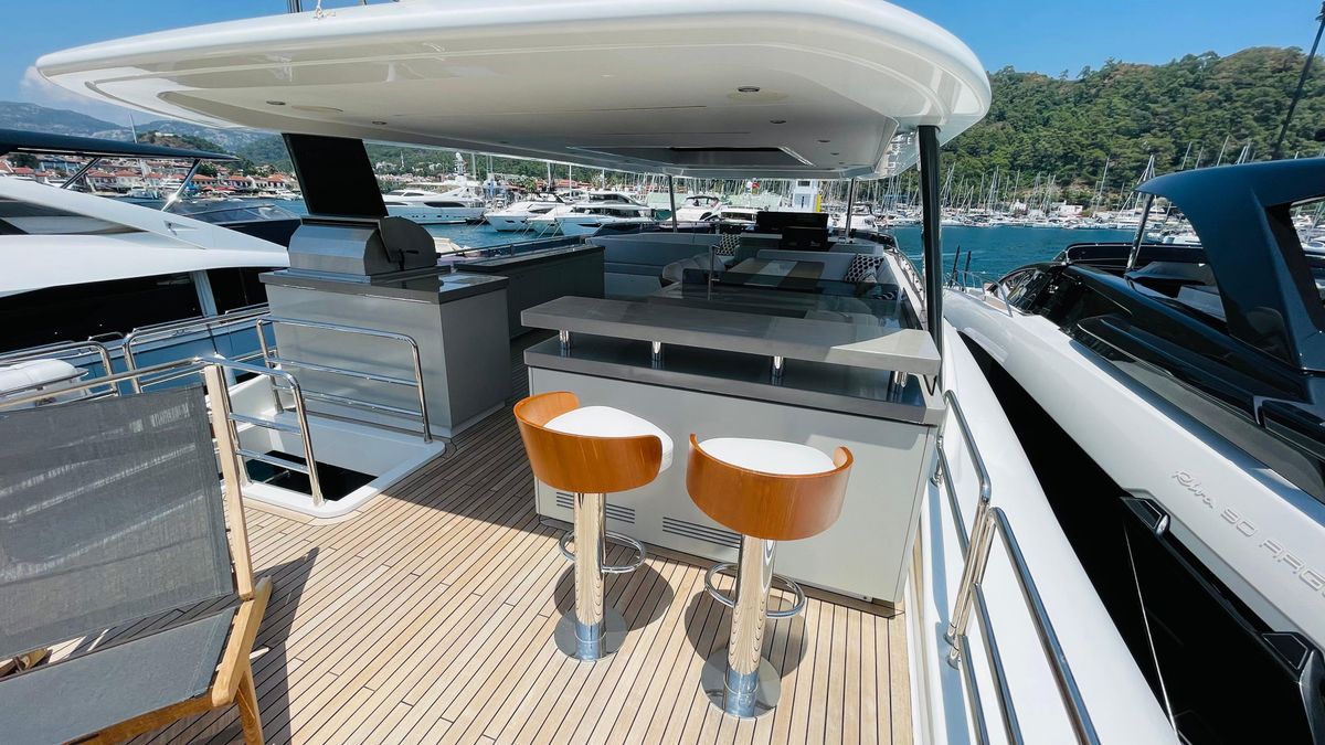 2024 Sirena 78 