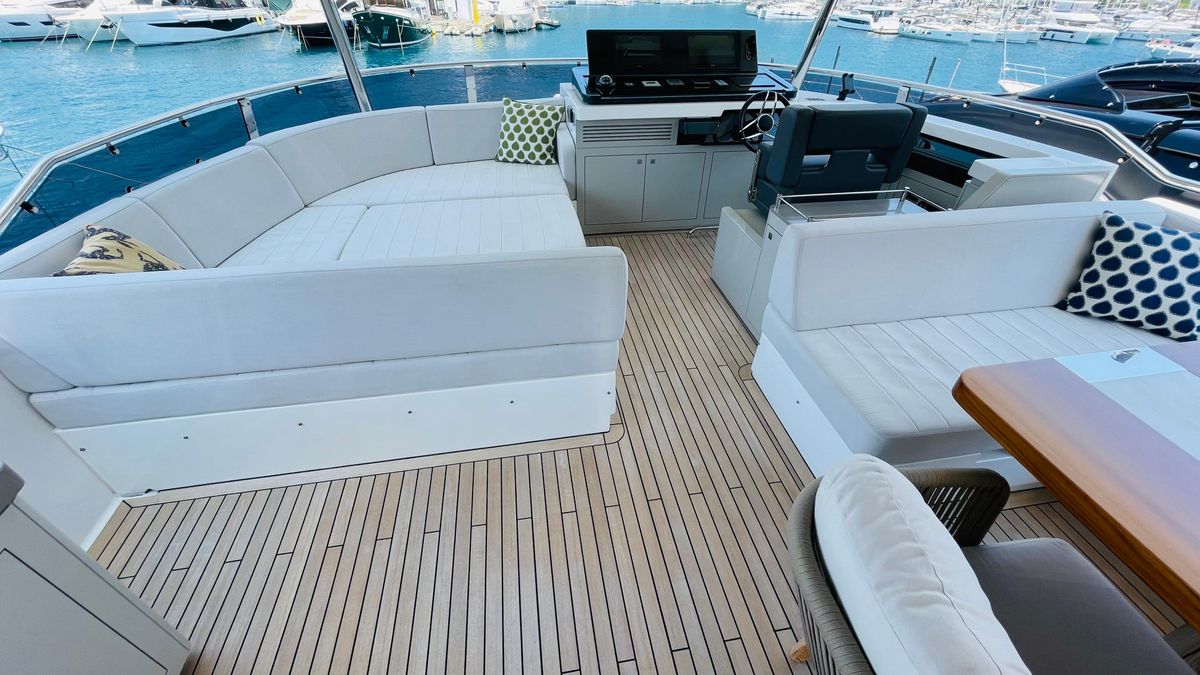 2024 Sirena 78 