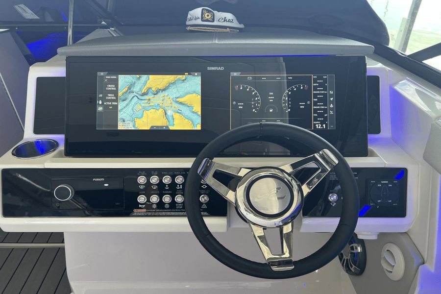 2022 Sea Ray 350 SLX