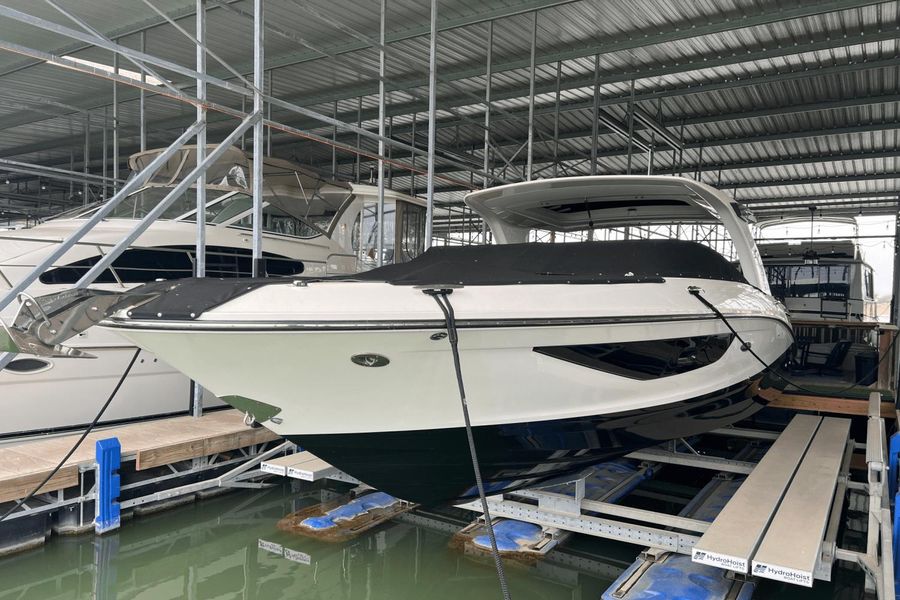 2022 Sea Ray 350 SLX
