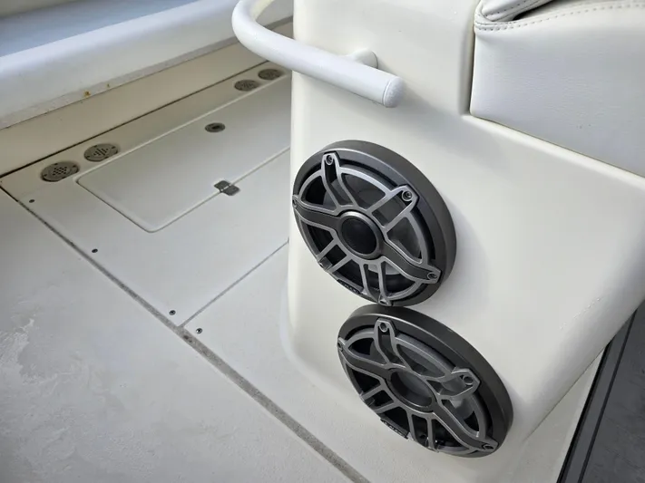 No Name Yacht Photos Pics 