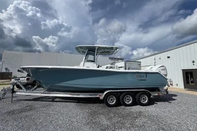 Sea Hunt Gamefish 30 Coffin Box