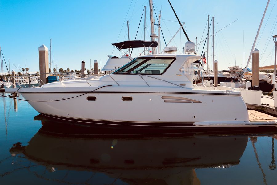 2005 Tiara Yachts 3600 Sovran