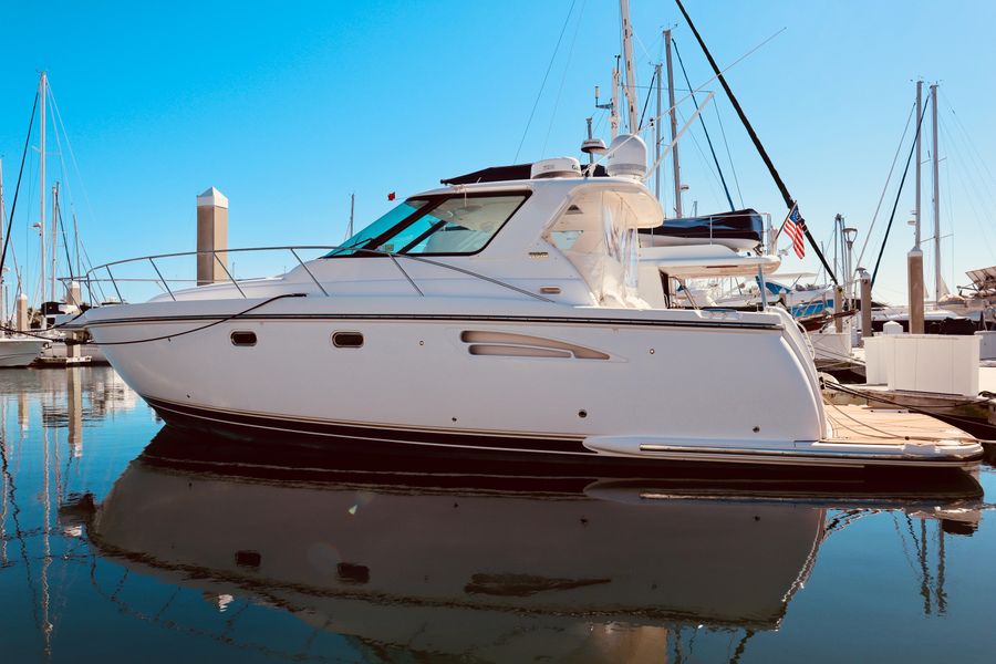 2005 Tiara Yachts 3600 Sovran