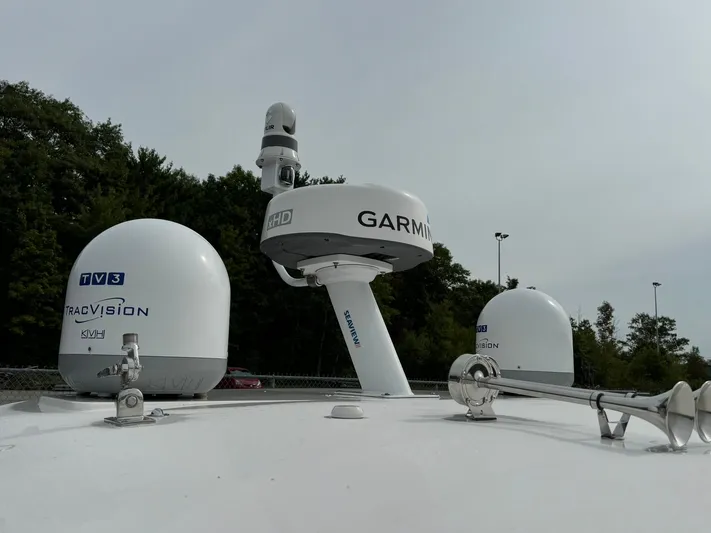 No Regrets Yacht Photos Pics 