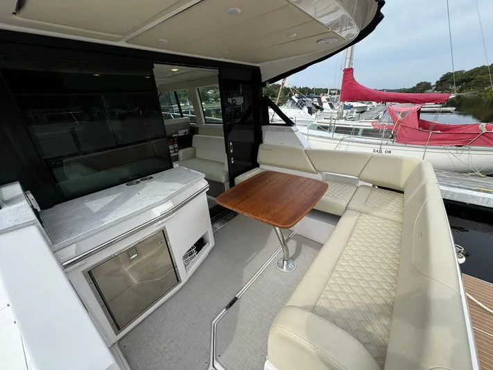 No Regrets Yacht Photos Pics 