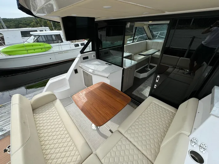 No Regrets Yacht Photos Pics 