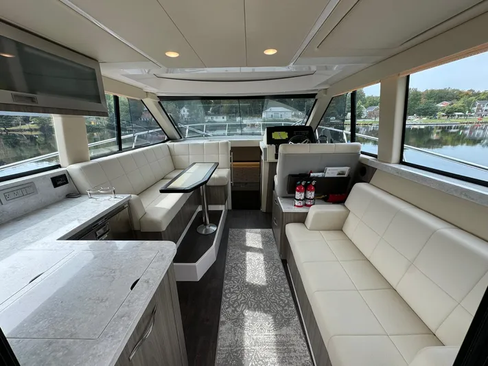 No Regrets Yacht Photos Pics 