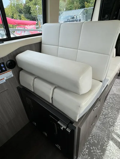 No Regrets Yacht Photos Pics 