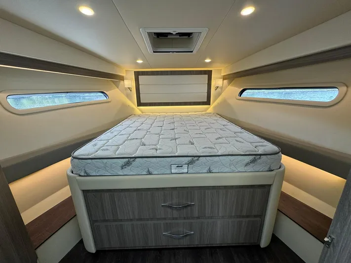 No Regrets Yacht Photos Pics 