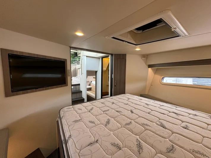 No Regrets Yacht Photos Pics 