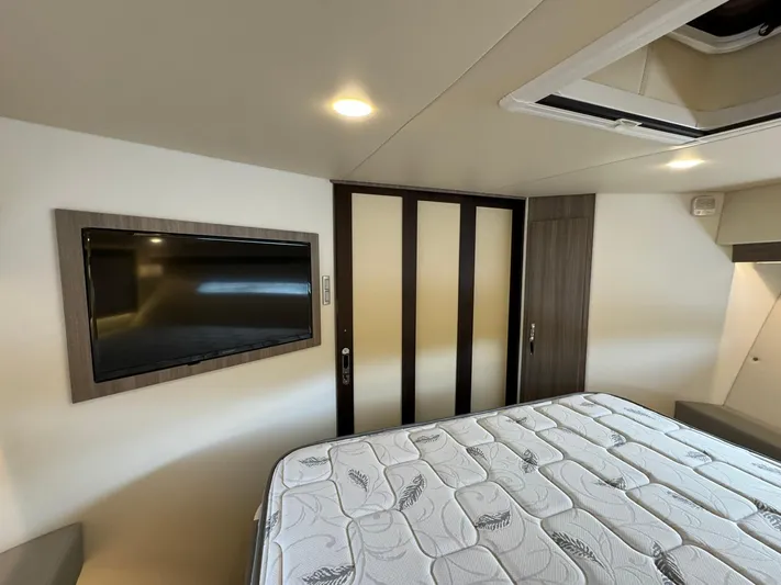 No Regrets Yacht Photos Pics 