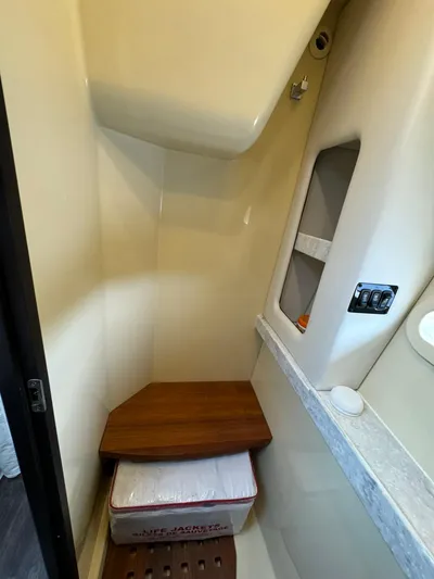 No Regrets Yacht Photos Pics 