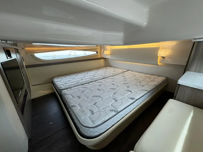 No Regrets Yacht Photos Pics 