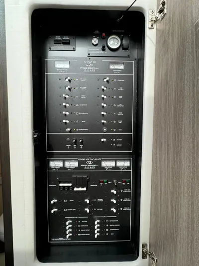 No Regrets Yacht Photos Pics 