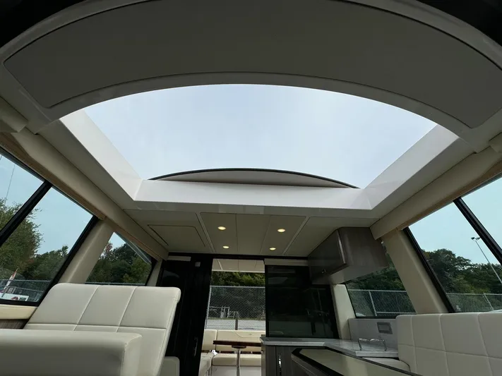 No Regrets Yacht Photos Pics 