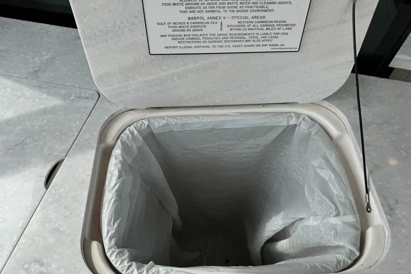 No Regrets Yacht Photos Pics 