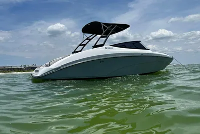 Yamaha Boats AR240