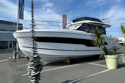 2025 Jeanneau MERRY FISHER 1295 FLY
