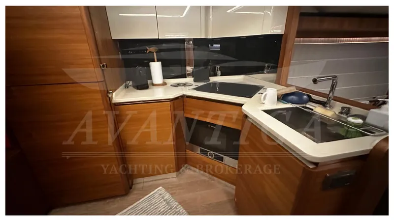  Yacht Photos Pics ABSOLUTE NAVETTA 58