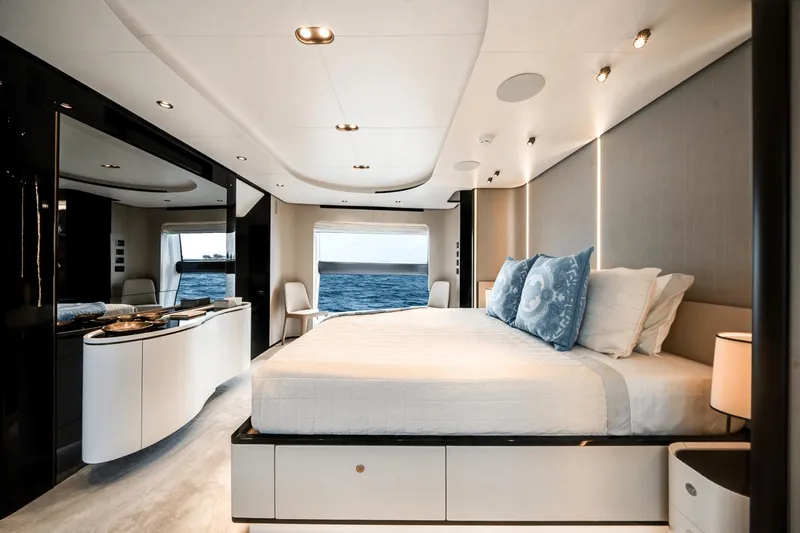 Catalina Yacht Photos Pics 