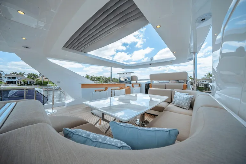 Catalina Yacht Photos Pics 