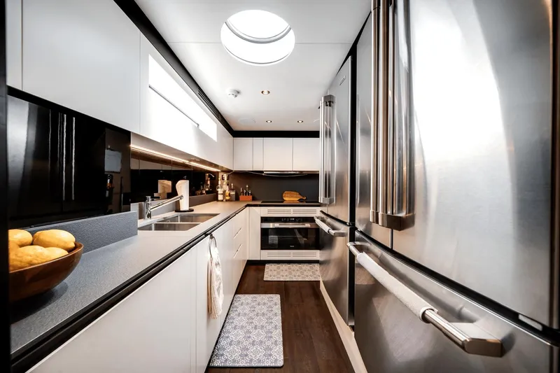 Catalina Yacht Photos Pics 