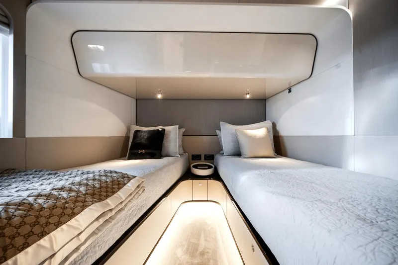 Catalina Yacht Photos Pics 