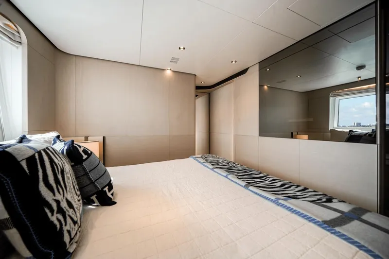 Catalina Yacht Photos Pics 