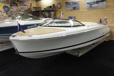 2016 Chris-Craft Capri 21