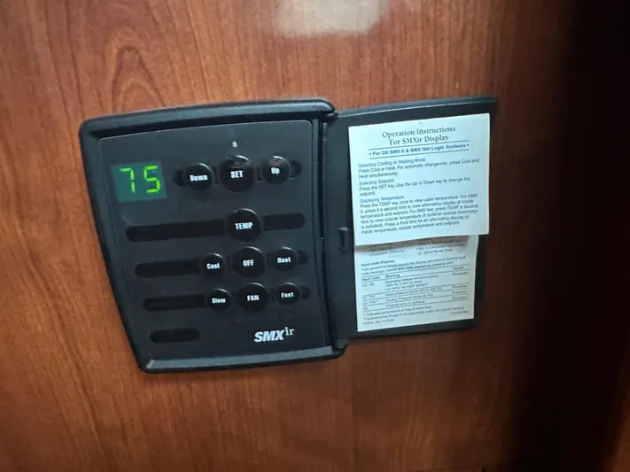 Ballerina Yacht Photos Pics Thermostat control panel on 2004 Sea Ray 390 Motor Yacht, displaying temperature settings.