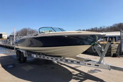 Chris-Craft Launch 25