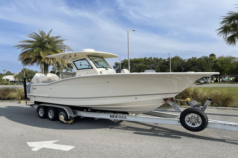 2021 Scout 305 LXF