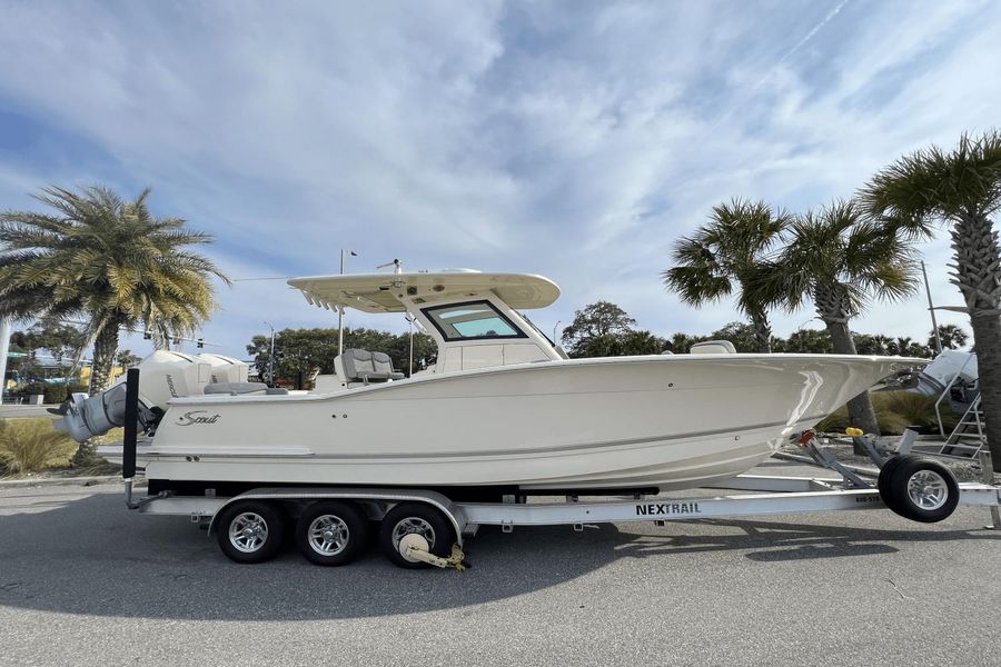 2021 Scout 305 LXF