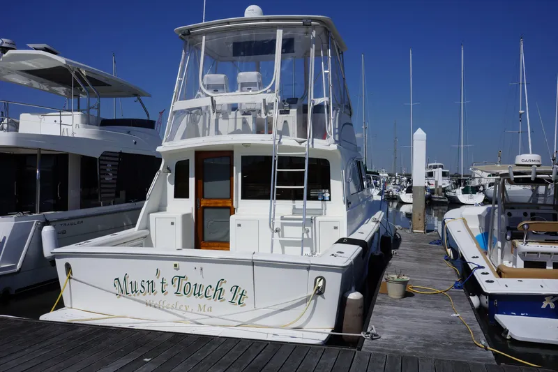 Musn't Touch It Yacht Photos Pics 