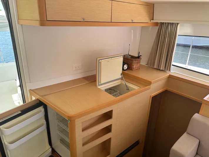 Spring Tradition Yacht Photos Pics 