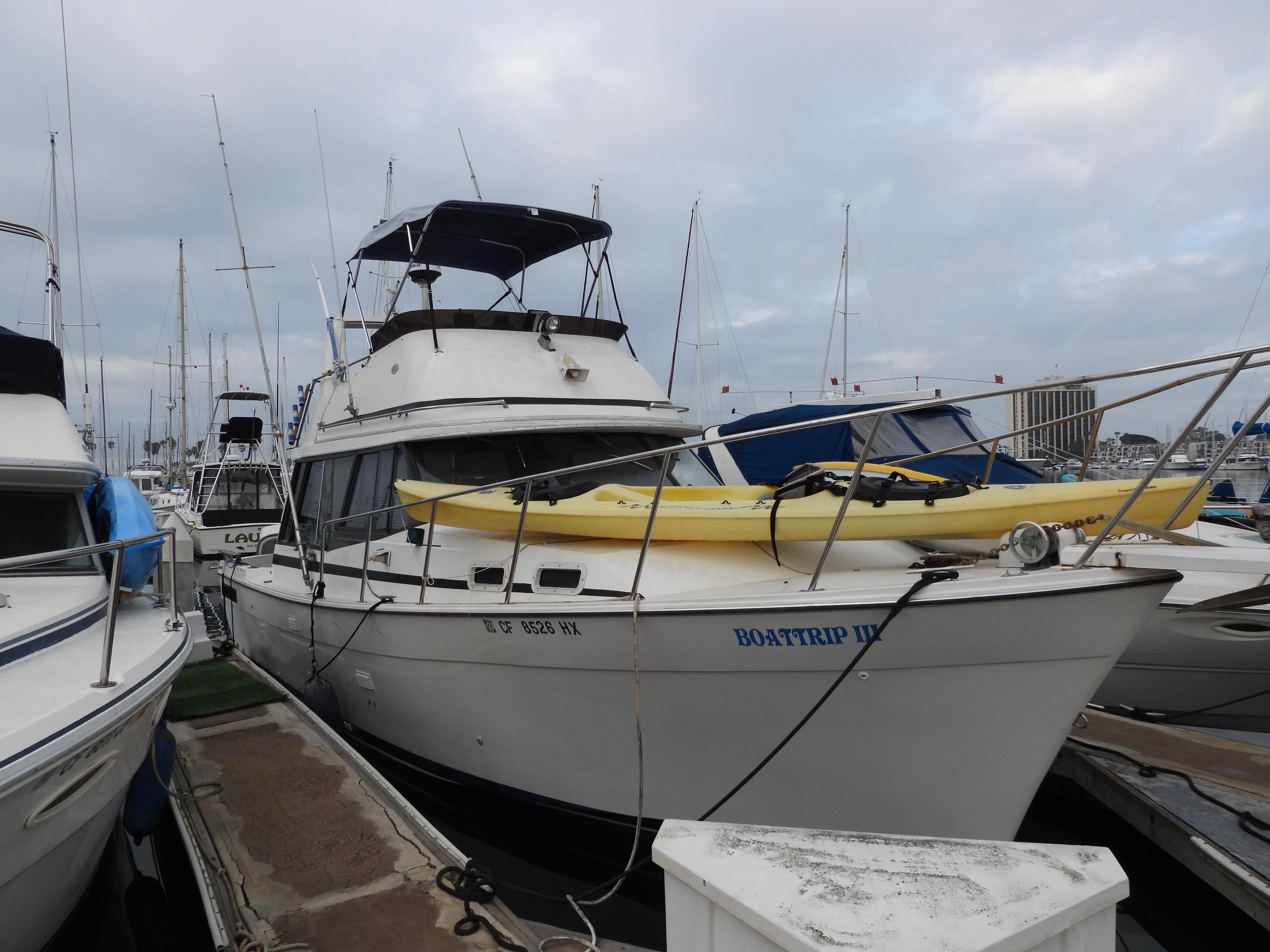 bayliner 3270 motor yacht