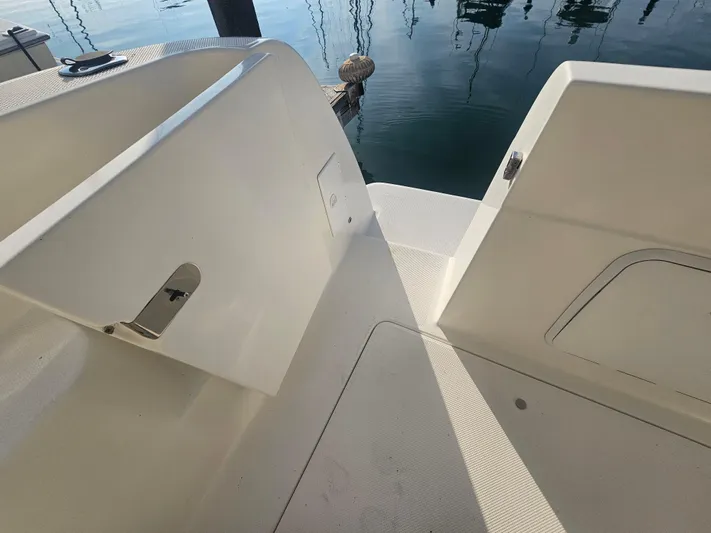 "117 West" Yacht Photos Pics 