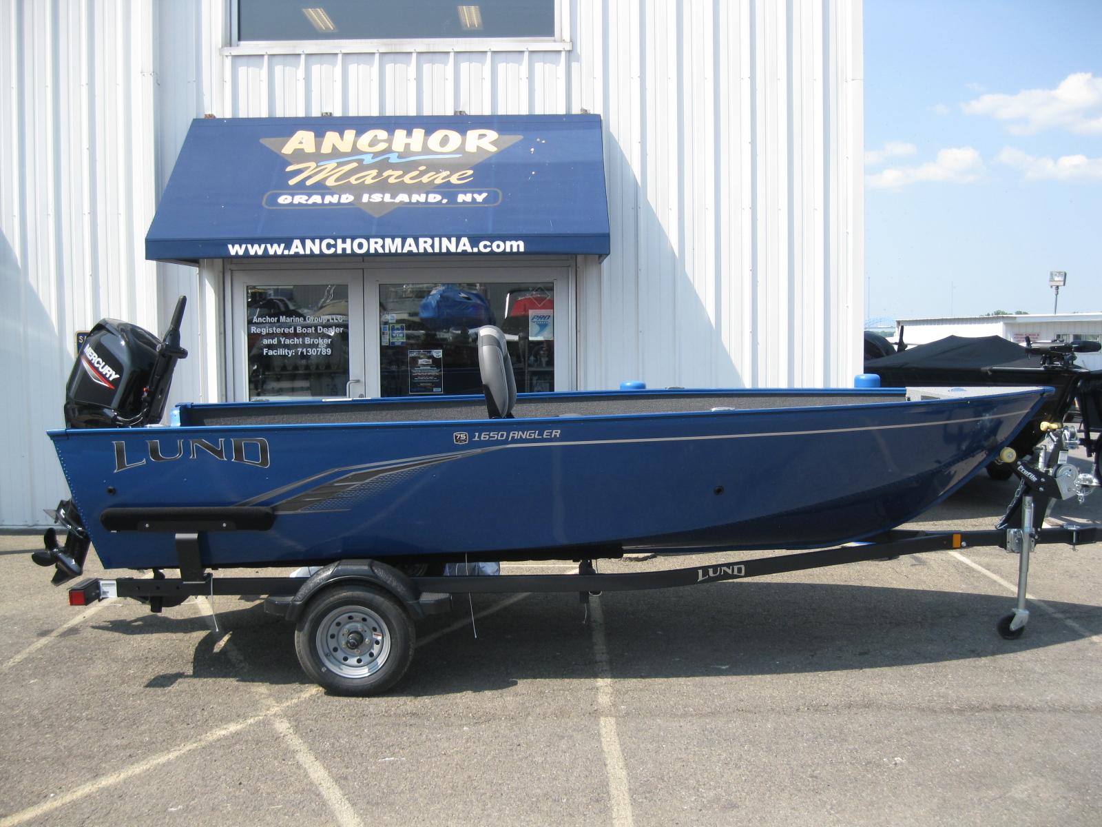 Lund 1650 Angler Tiller