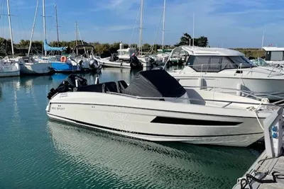 2021 Parker 690 Sport