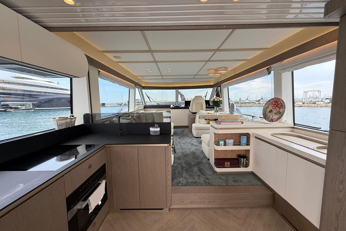 2024 Azimut 60 