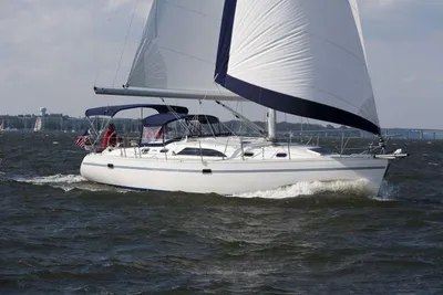 Catalina 445